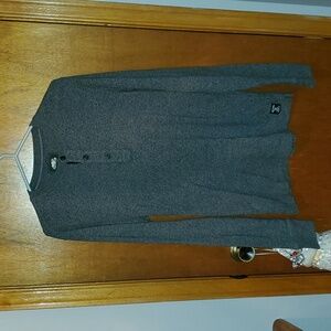 NWT Men's Roots Small Long Sleeve